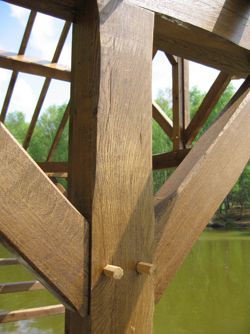 Assemblage tenon/mortaise chevillé