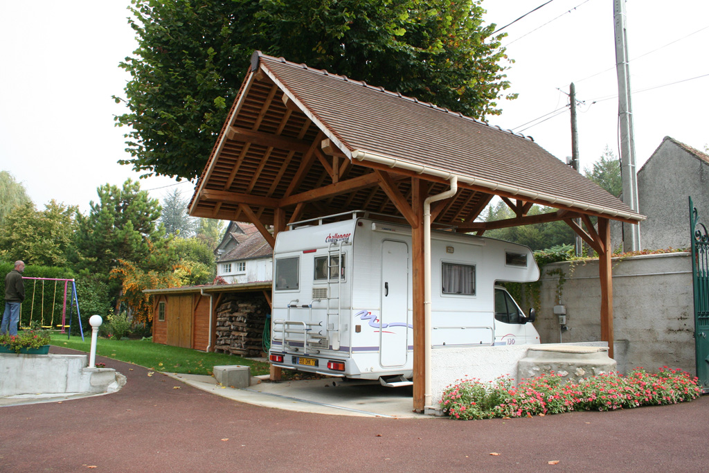 Abri camping-car chêne simple avec grand débord