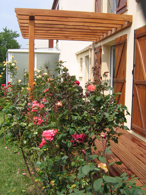 Pergola traditionnelle simple en chêne