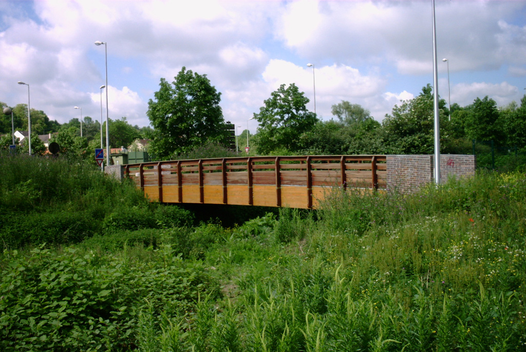 Passerelle passage de ruisseau