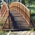 Passerelle piétonne sur rivière